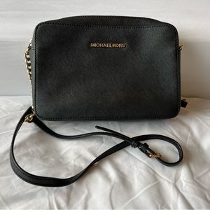 Michael Kors cross body